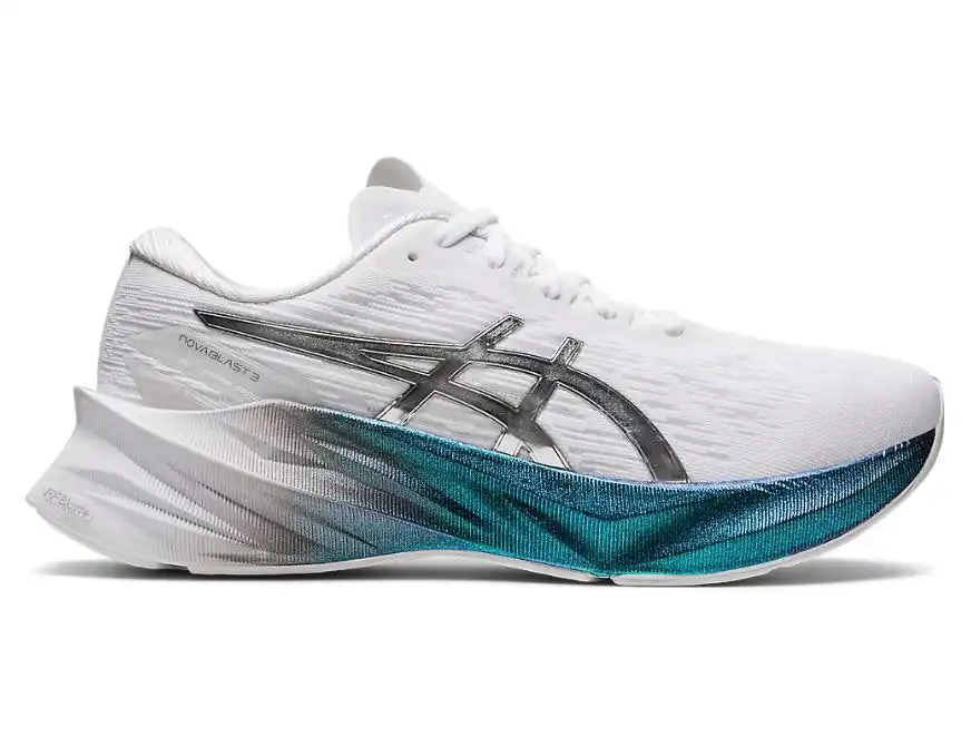 Mens Asics Novablast 3 Platinum White/Pure Silver Athletic Running Shoes