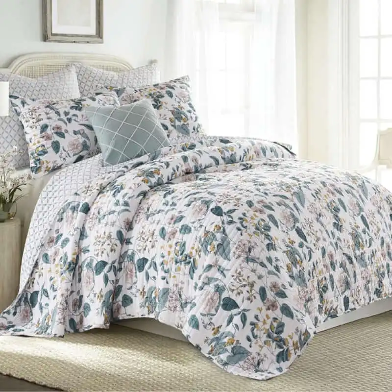 Classic Quilts Bellamy Coverlet Set