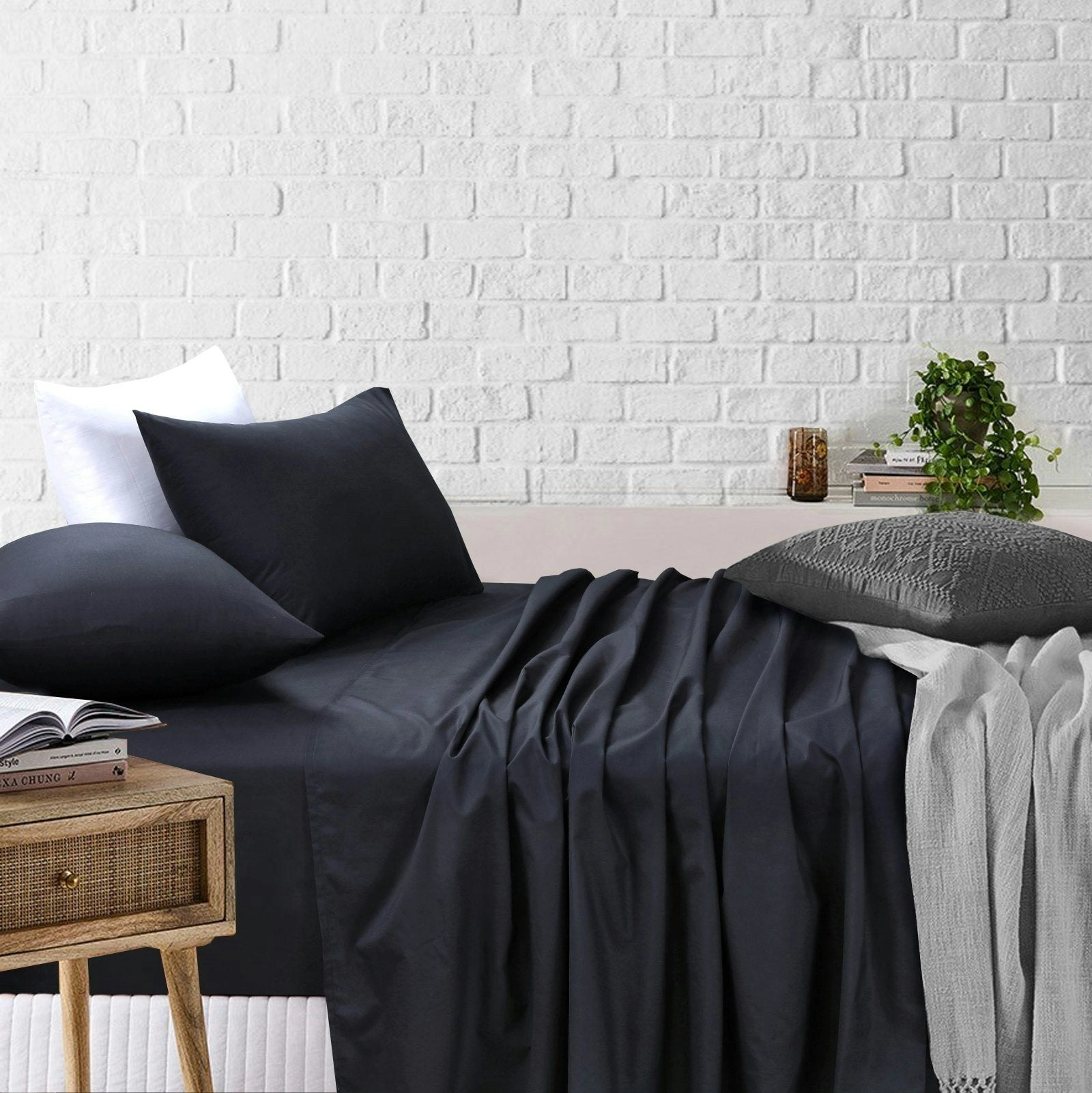 Amsons Black Bedsheets Set- Flat & Fitted Sheets With Pillowcases