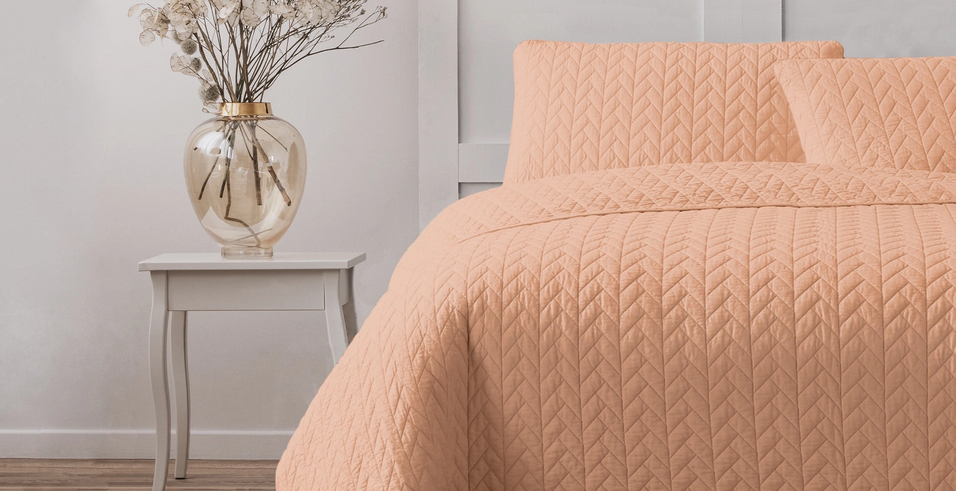 ARDOR BOUDOIR "Maya"  QUILTED QUILT COVER SET - PEACH