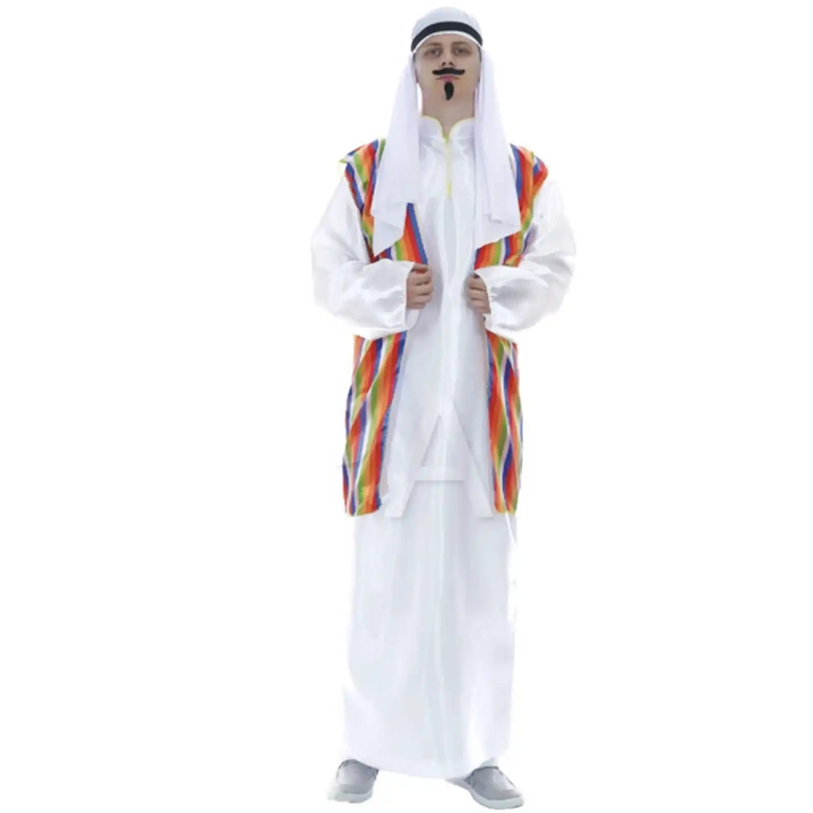 Arabian Man With Traditional Dress Stock Photo - Download Image Now -  United Arab Emirates, Men, Thawb - iStock