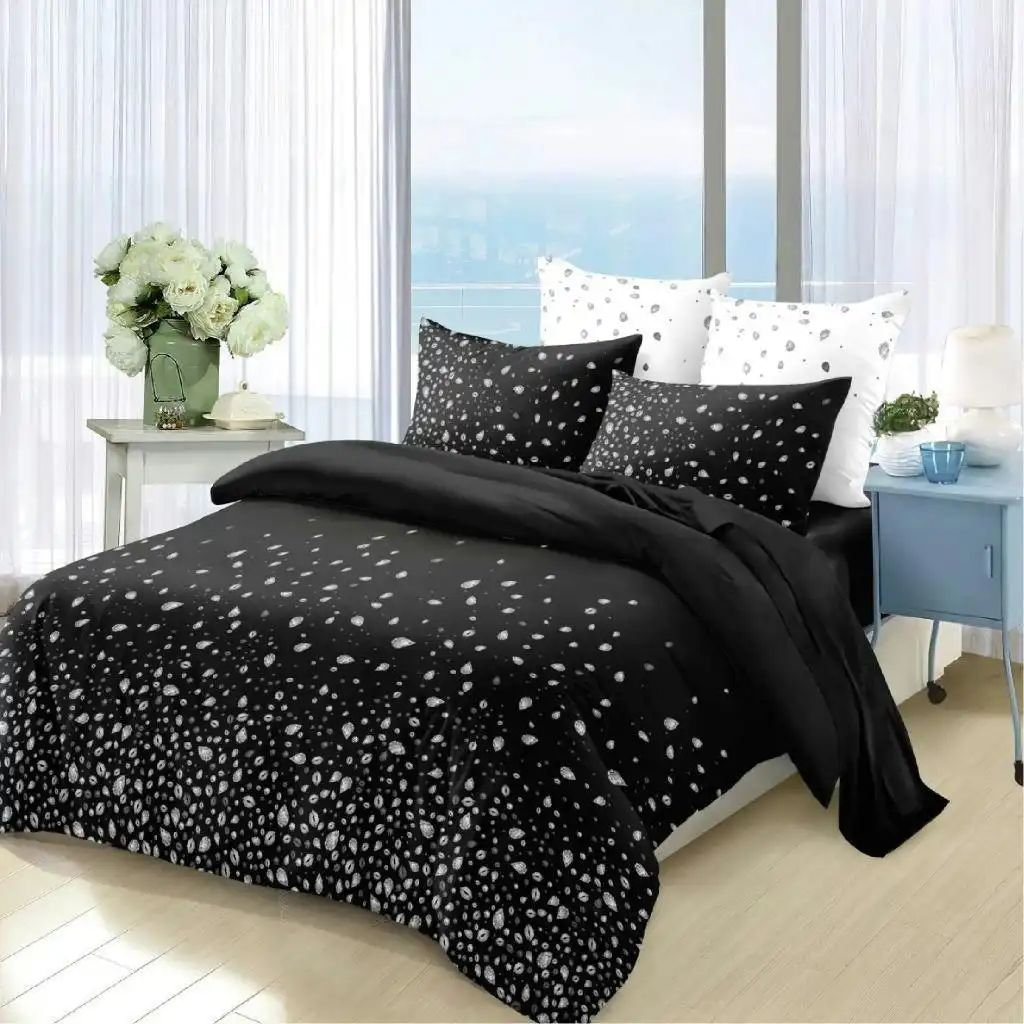 In The Dark Design Quilt Cover Set