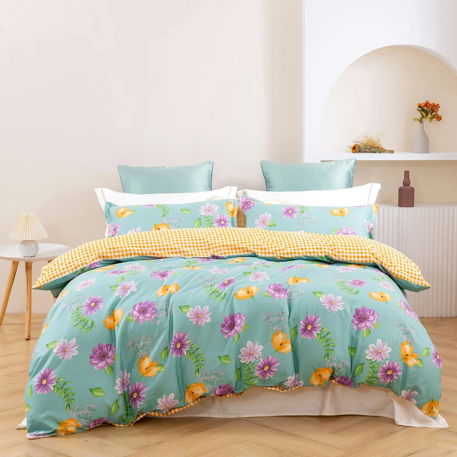 Dreamaker Zinnia 100% Cotton Reversible Quilt Cover Set King Bed