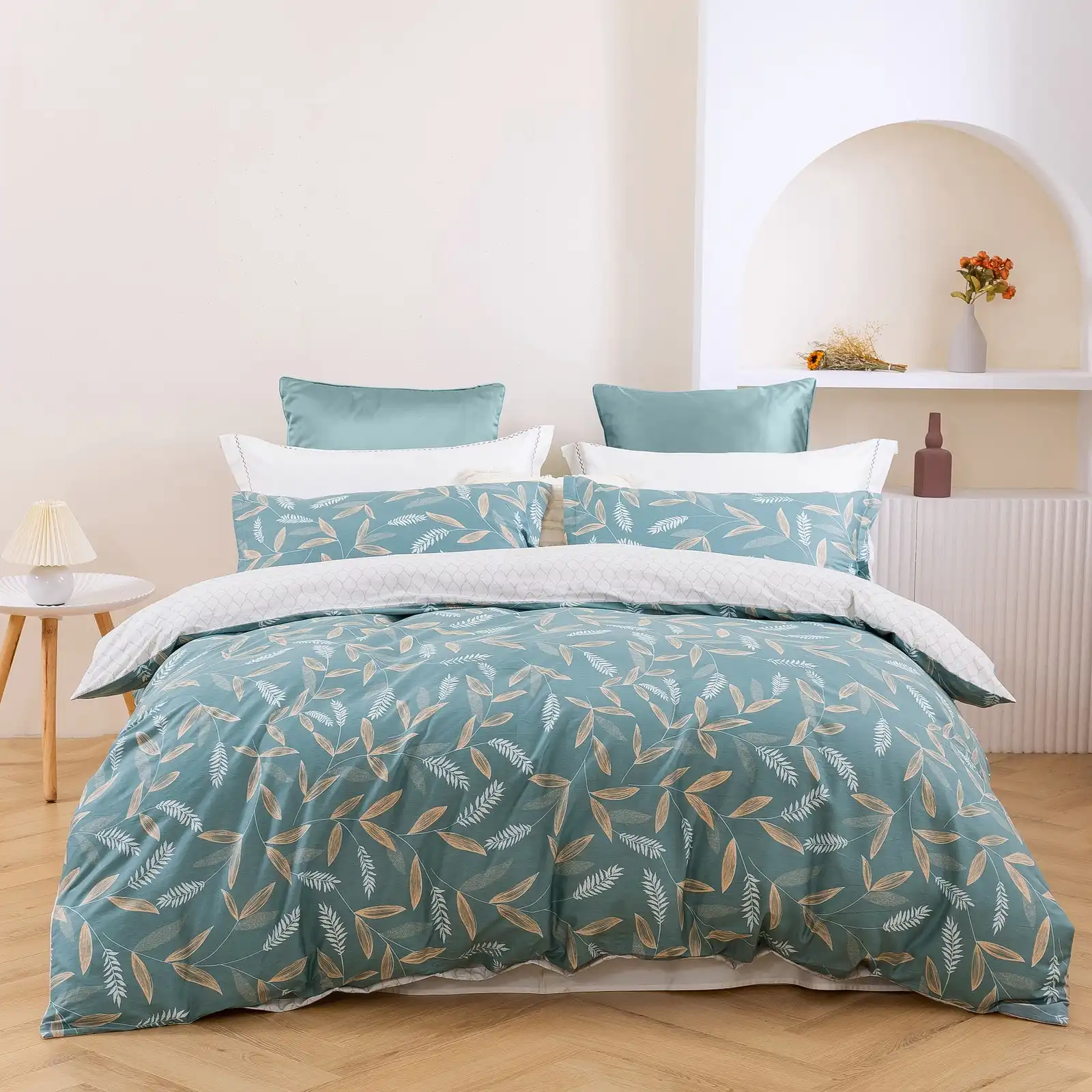 Dreamaker Foxtail 100% Cotton Reversible Quilt Cover Set King Bed