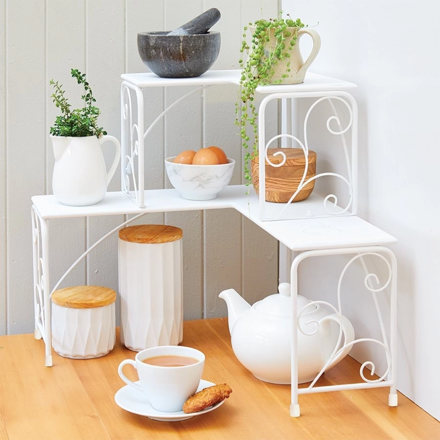 Scrollwork Corner Shelf