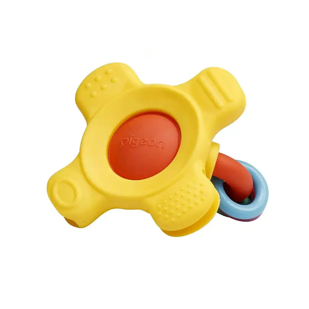 PIGEON Play And Explore BPA Free Sensory Training Teething Toy Step 2 Baby 7m+