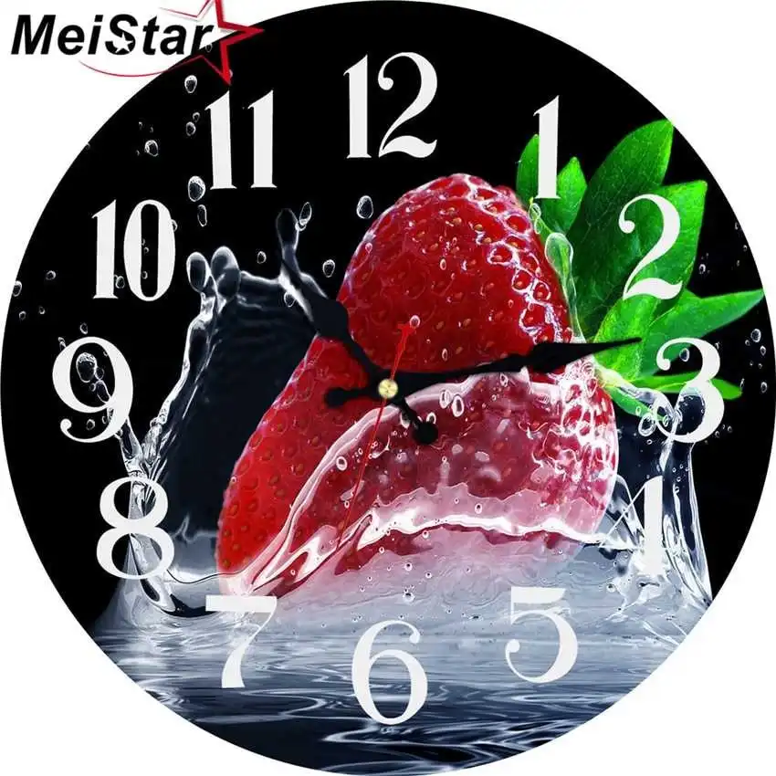 Meistar Vintage Round Wall Clock Creative Strawberry Home Decor