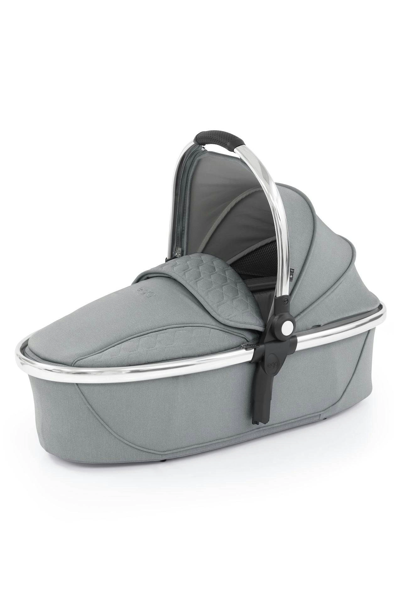 Love N Care |  Egg2 Carry Cot Monument - Grey