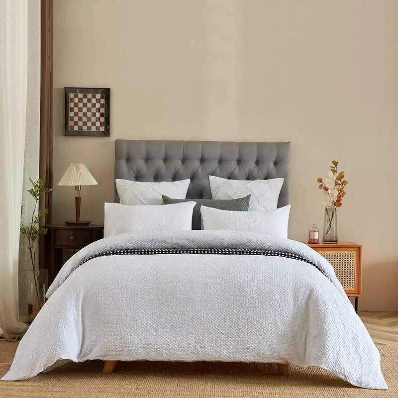 100% Cotton White Seersucker Pattern Quilt Doona Duvet Cover Set