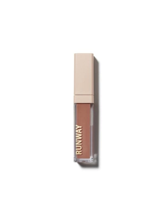 Runway Room Lip Gloss Toffee Cream