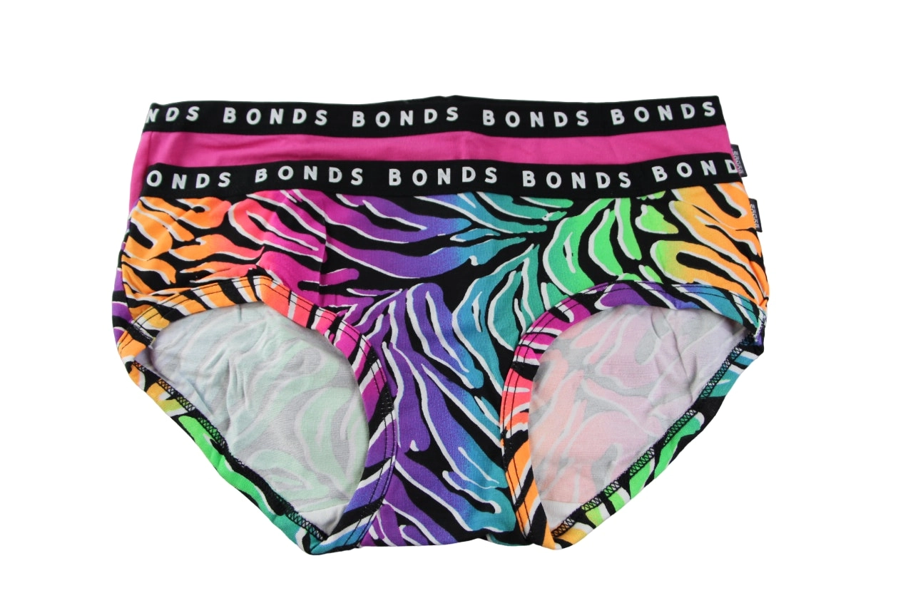 2 Pairs Bonds Hipster Boyleg Briefs Womens Underwear Black Multi / Pink 56K