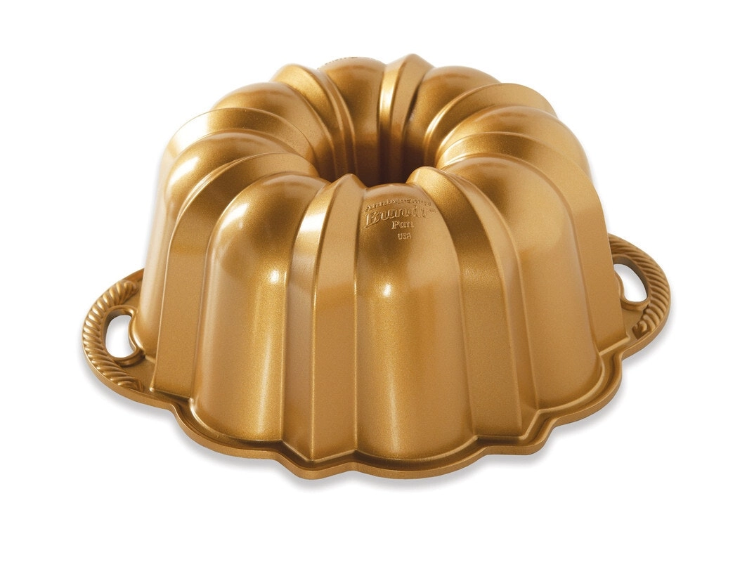 Nordic Ware Anniversary Bundt Pan