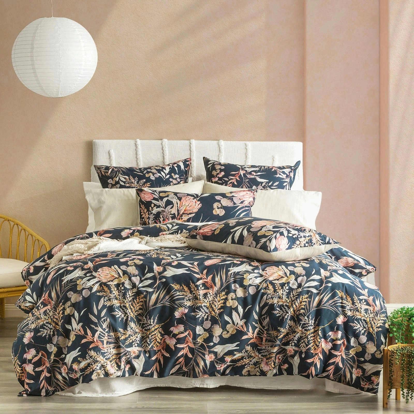 Waratah Midnight Quilt cover set 300 Thread Count Cotton Reversible