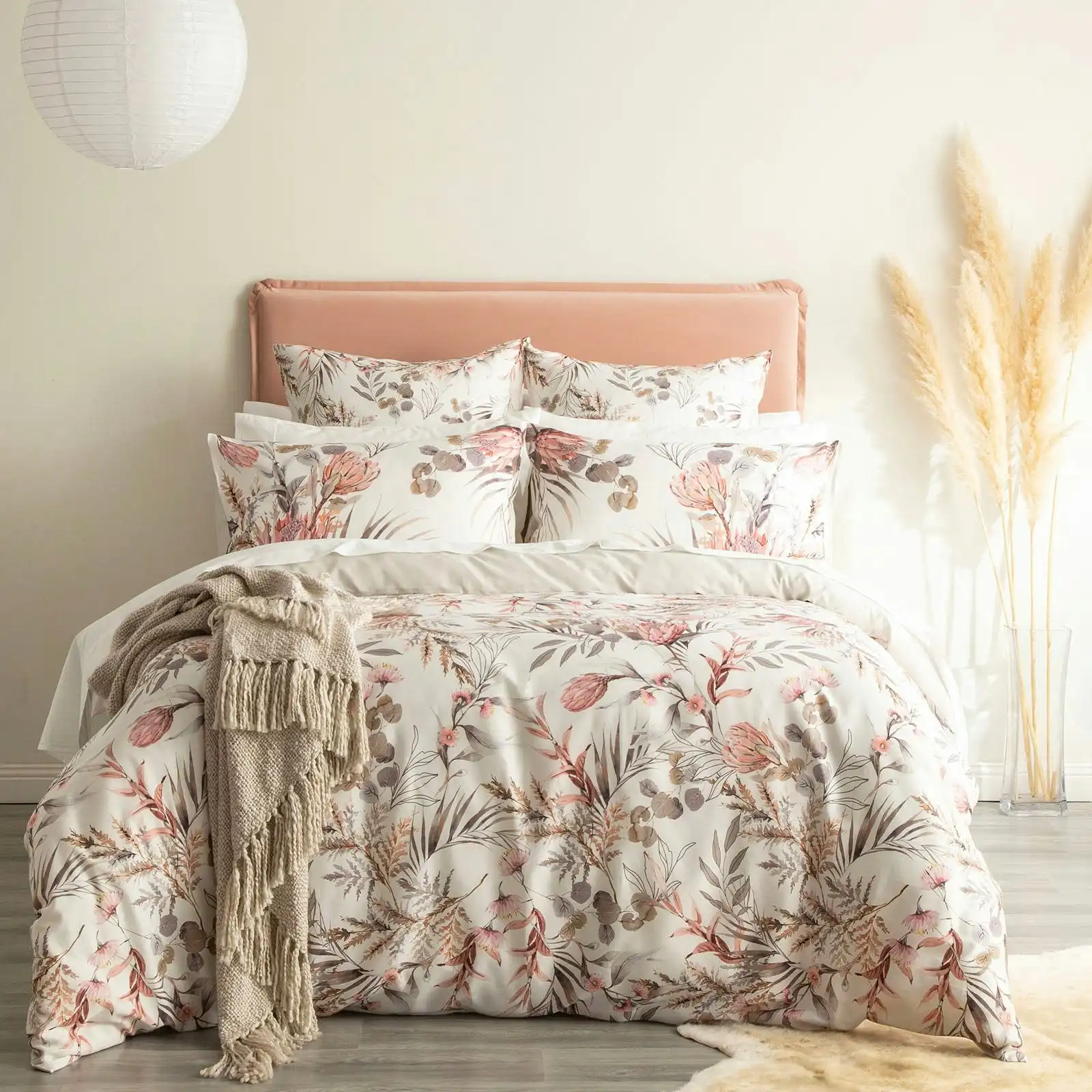 Waratah Frost Quilt cover set 300 Thread Count Cotton Reversible