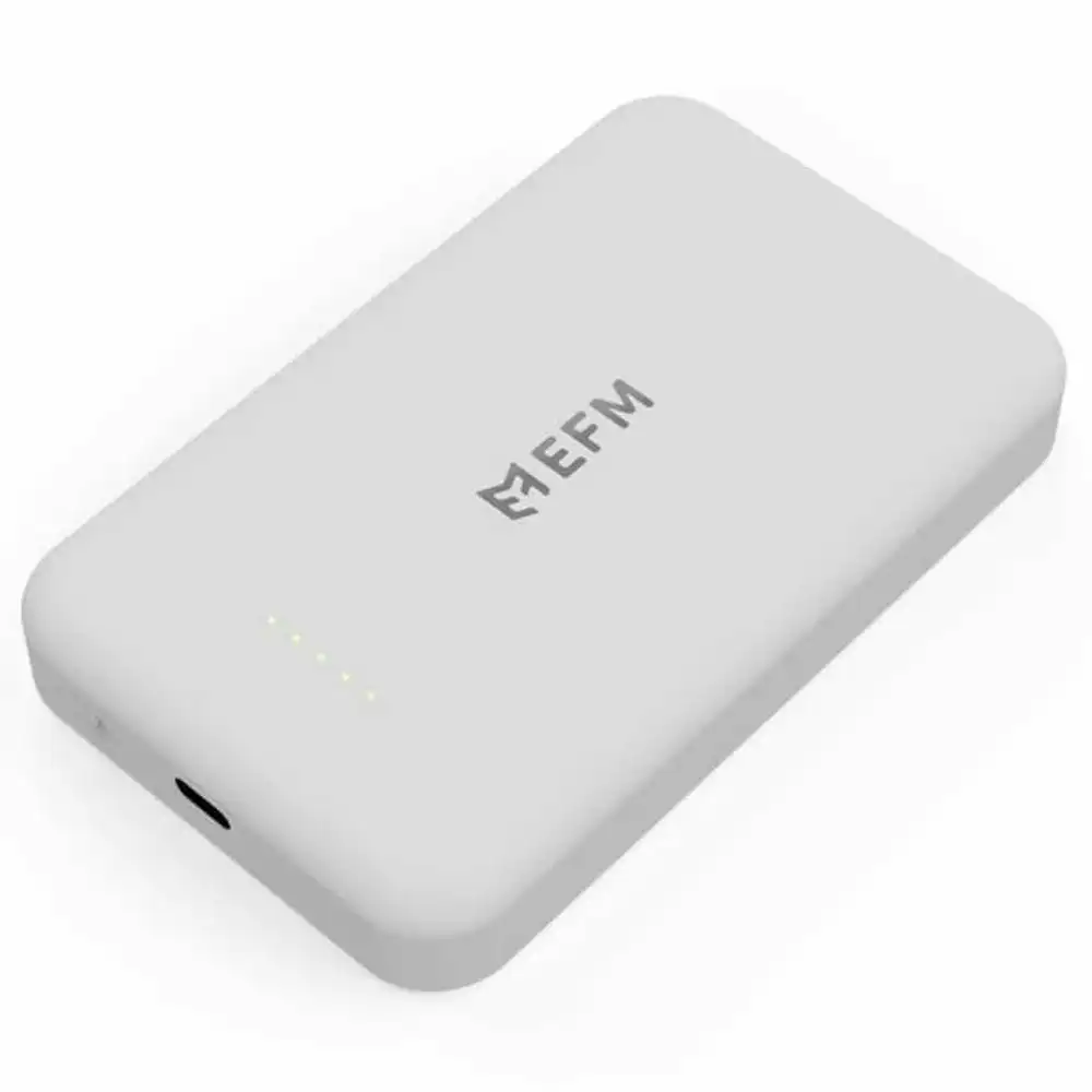 EFM FLUX 5000mAh Magnetic Wireless Power Bank for MagSafe/iPhone 13/12 Silver