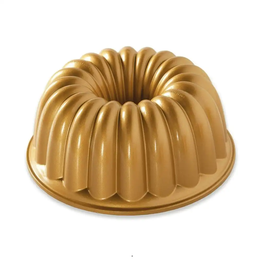 NORDIC WARE CAST ALUMINIUM ELEGANT PARTY BUNDT PAN 23cm